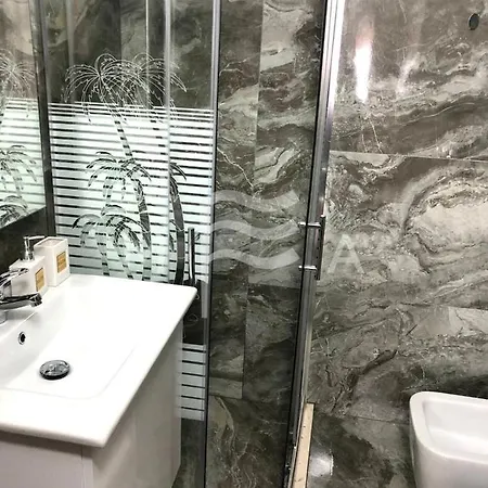 Апартаменты Nautical 657 Дуррес